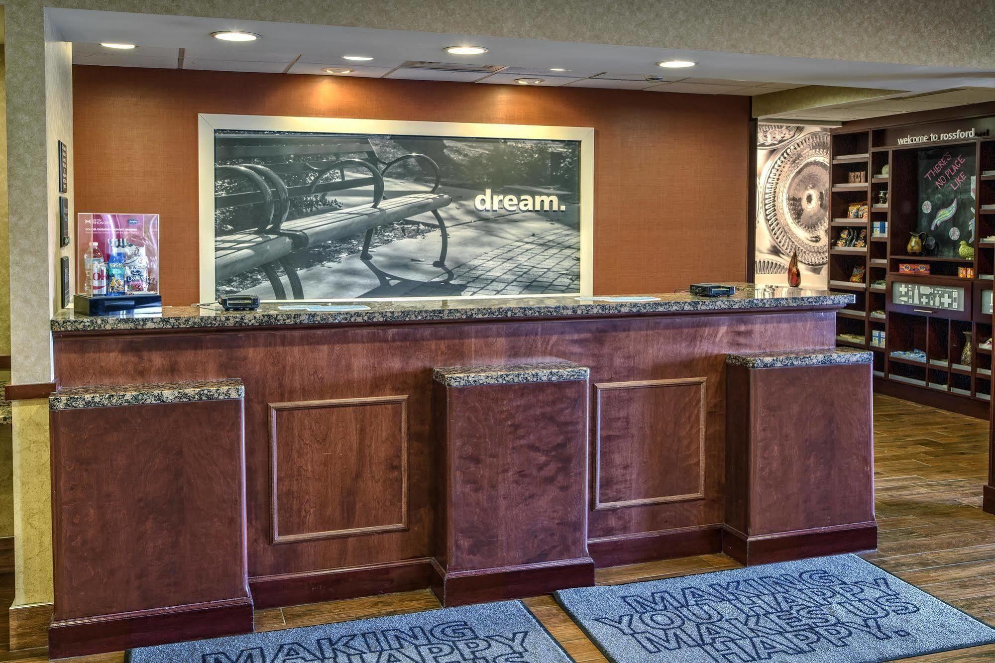 Hampton Inn & Suites Toledo-Perrysburg Rossford Exterior photo
